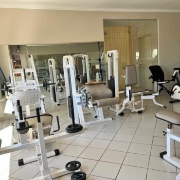 Cosenaza fisioterapia musculação Cosenaza fisioterapia musculação